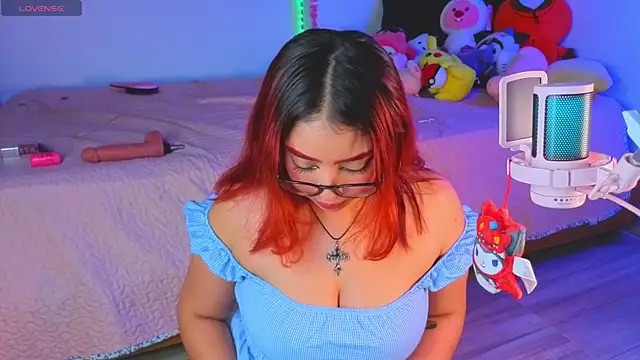 Snapshot of AnngelaSkye chatting on 01/16/26, 05:33 AnngelaSkye online show from 01/16/26, 05:33