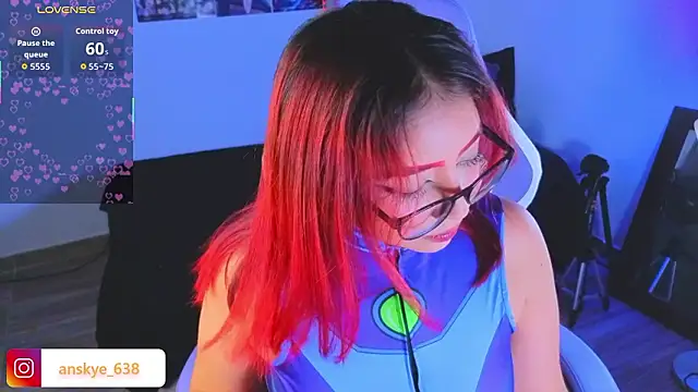 Snapshot of AnngelaSkye chatting on 02/04/26, 06:08 AnngelaSkye online show from 02/04/26, 06:08