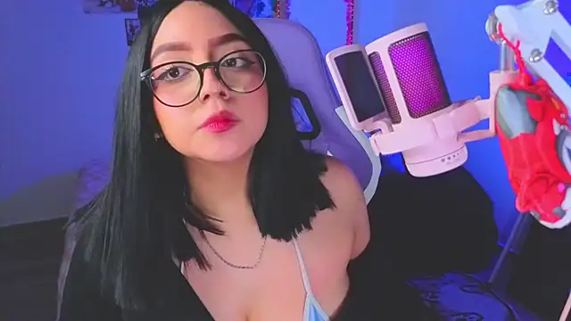 Snapshot of AnngelaSkye chatting on 03/28/26, 10:48 AnngelaSkye online show from 03/28/26, 10:48