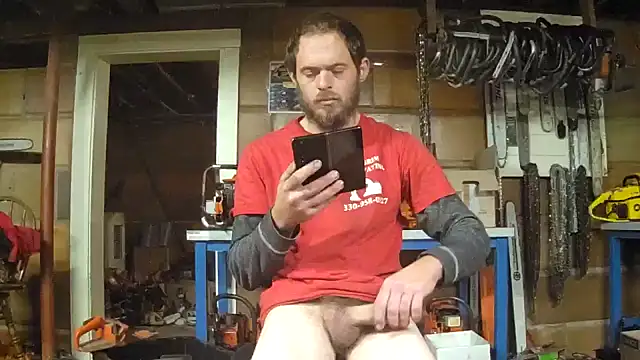 Snapshot of Bigoleslong98765 chatting on 12/03/25, 12:51 Bigoleslong98765 online show from 12/03/25, 12:51