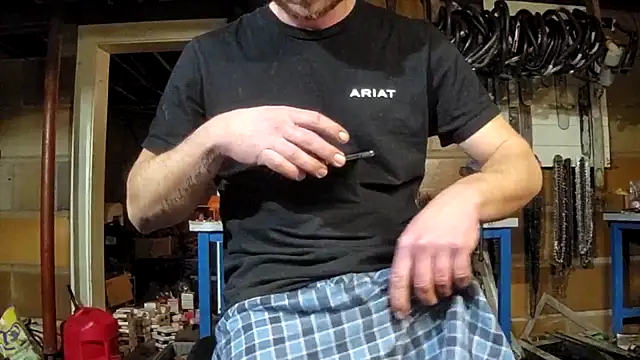 Snapshot of Bigoleslong98765 chatting on 02/25/26, 06:56 Bigoleslong98765 online show from 02/25/26, 06:56