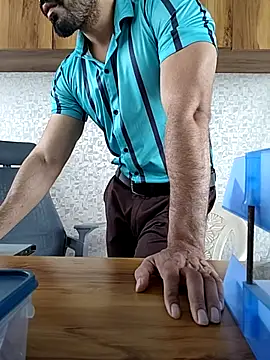 Snapshot of indianguy89 chatting on 04/08/26, 07:30 indianguy89 online show from 04/08/26, 07:30