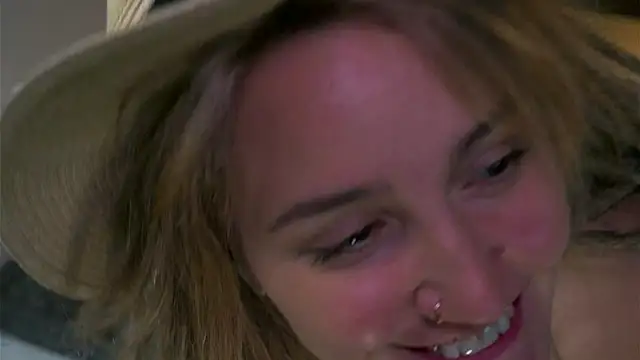 Winnie sweet online show from 12/20/24, 01:54