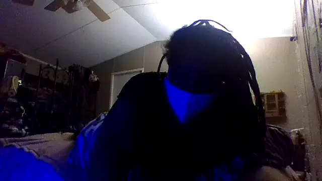 Snapshot of EbonyFetishQueen chatting on 09/10/25, 06:24 EbonyFetishQueen online show from 09/10/25, 06:24