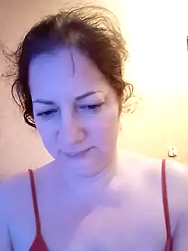 Snapshot of SusanaxPretty chatting on 12/29/24, 05:33 SusanaxPretty online show from 12/29/24, 05:33