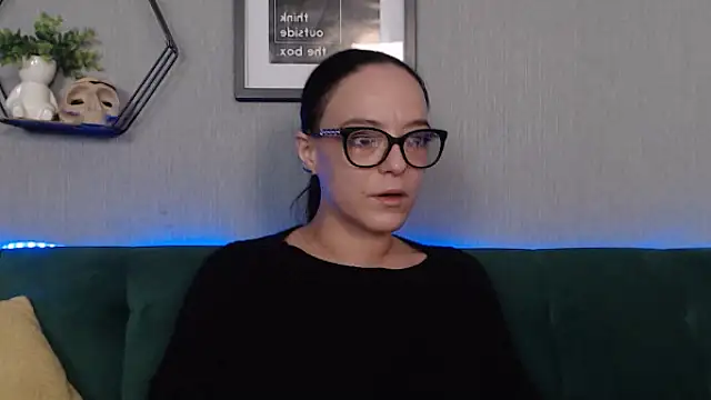 Snapshot of IzabelllNoir chatting on 01/13/25, 11:52 IzabelllNoir online show from 01/13/25, 11:52