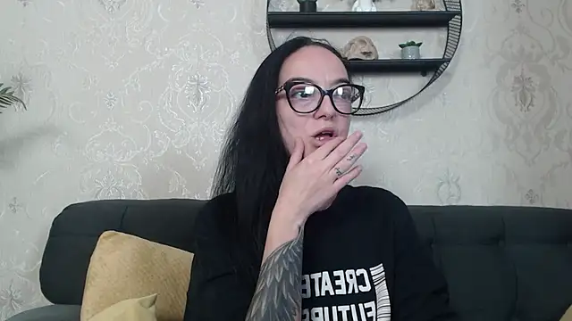 IzabelllNoir online show from 11/27/25, 07:54