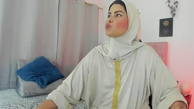 Snapshot of AishaAmin_ chatting on 06/20/26, 12:08 AishaAmin online show from 06/20/26, 12:08