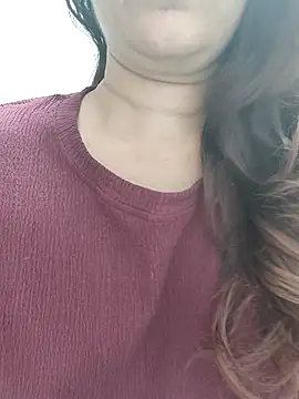 Brown Maxi online show from 03/24/26, 06:46