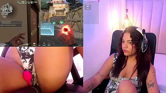 PetiteSophie  online show from 01/03/25, 04:16