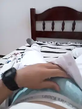 Snapshot of maikinhopL chatting on 01/29/25, 03:44 maikinhopL online show from 01/29/25, 03:44