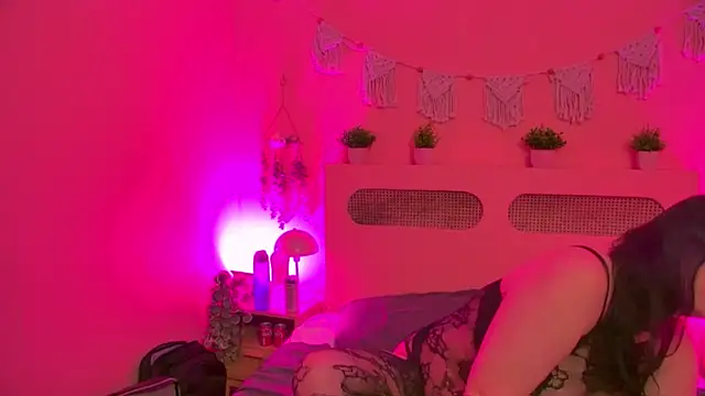 Snapshot of TerezaBlackwood chatting on 04/15/26, 07:43 TerezaBlackwood online show from 04/15/26, 07:43