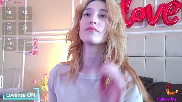 SerenaBennet online show from 03/08/25, 06:47