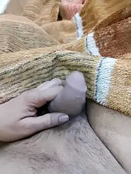 Snapshot of mrmukesh007 chatting on 02/27/25, 05:26 mrmukesh007 online show from 02/27/25, 05:26