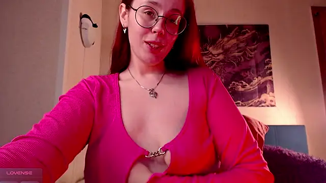 VanessaLincum online show from 12/15/25, 07:01