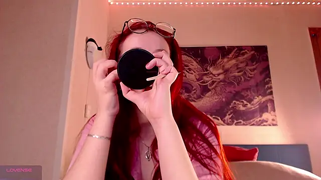 VanessaLincum online show from 12/18/25, 07:14