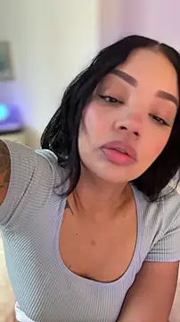 Sara LipsX online show from 04/05/26, 09:34