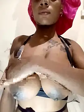 BarbieDoll 03 online show from 10/06/25, 10:18