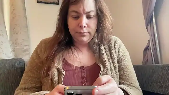 cumwithmee3 online show from 10/31/25, 11:33