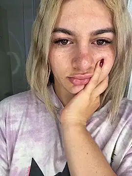 AtheneaRossi online show from 02/27/26, 09:42