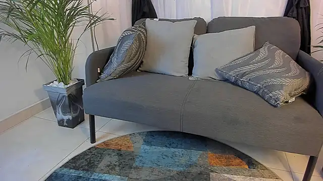 Snapshot of xabrina_zpellman_ chatting on 02/22/25, 06:06 xabrina zpellman online show from 02/22/25, 06:06