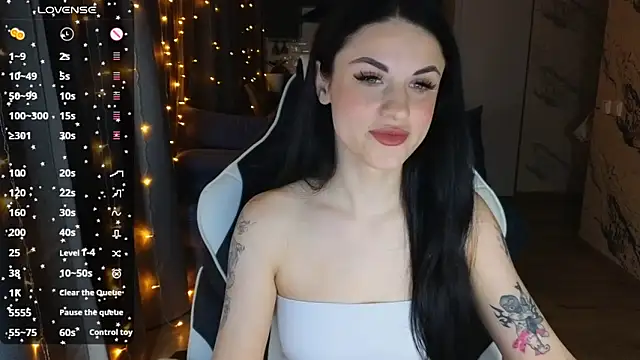 Mary   Moore online show from 03/11/25, 11:59