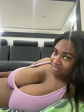 Snapshot of _MARRTINNA_ chatting on 01/15/25, 07:15 MARRTINNA online show from 01/15/25, 07:15