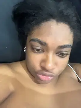 Snapshot of _MARRTINNA_ chatting on 11/09/25, 07:39 MARRTINNA online show from 11/09/25, 07:39