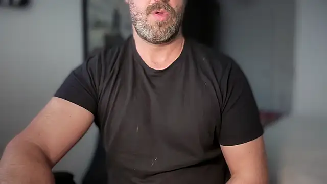 Mr Beef online show from 12/01/25, 09:58