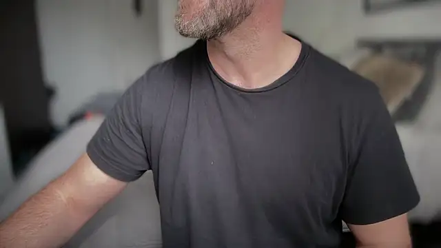 Snapshot of Mr_Beef chatting on 03/13/26, 11:17 Mr Beef online show from 03/13/26, 11:17