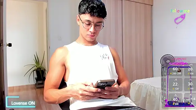 Sebastian-Dash online show from 12/09/24, 05:08