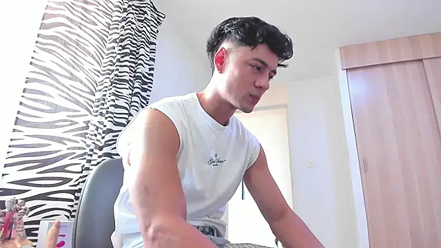 Sebastian-Dash online show from 03/01/25, 08:42