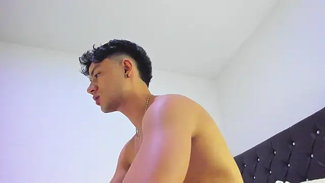 Sebastian-Dash online show from 03/14/25, 03:15