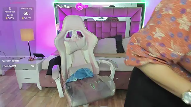 Aliciia cute1 online show from 12/23/24, 12:03