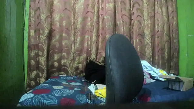 Brenda Smith69 online show from 11/17/25, 09:53