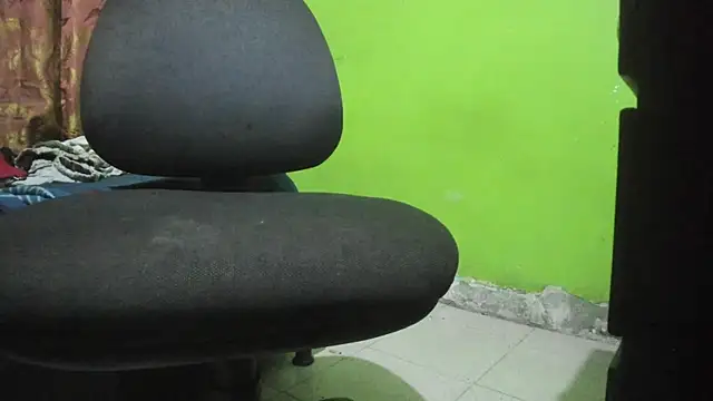 Brenda Smith69 online show from 11/18/25, 09:08