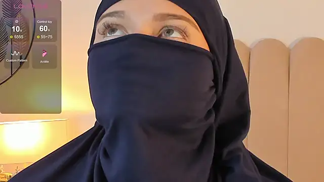 anna-henao online show from 12/06/24, 12:27