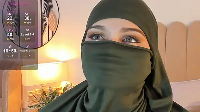 anna-henao online show from 01/11/25, 01:01