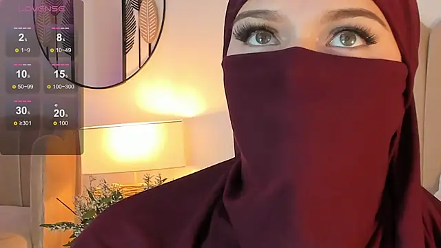 anna-henao online show from 01/25/25, 05:40