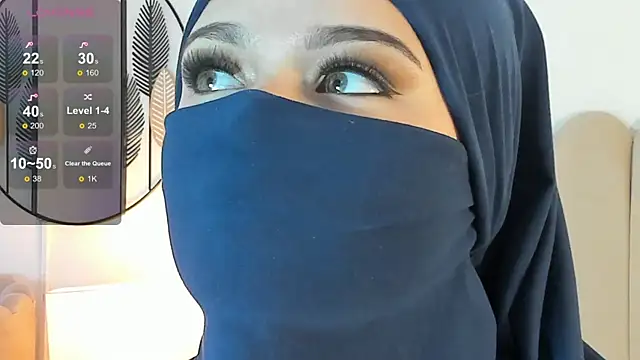 anna-henao online show from 02/13/25, 12:21