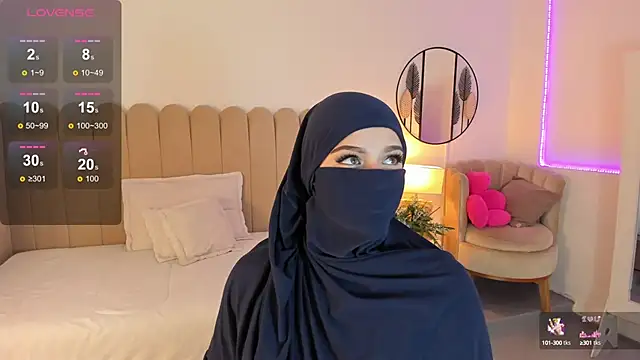 anna-henao online show from 03/10/25, 03:09