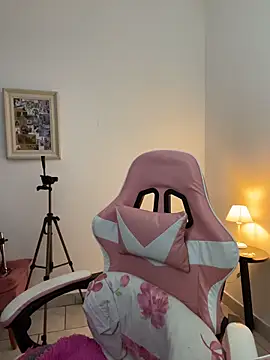 Snapshot of SweetPaige_ chatting on 02/17/26, 03:29 SweetPaige online show from 02/17/26, 03:29