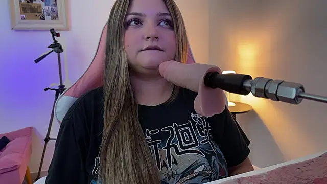 Snapshot of SweetPaige_ chatting on 03/04/26, 04:46 SweetPaige online show from 03/04/26, 04:46