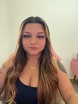 Snapshot of SweetPaige_ chatting on 05/13/26, 06:16 SweetPaige online show from 05/13/26, 06:16