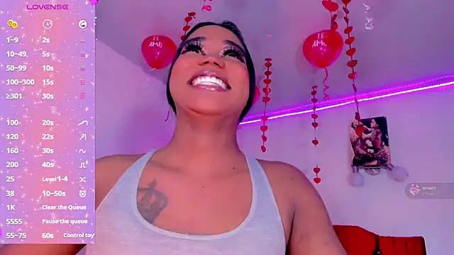 naomy  xx online show from 02/15/25, 01:38