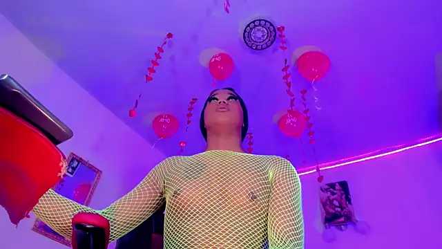 naomy  xx online show from 02/22/25, 01:33