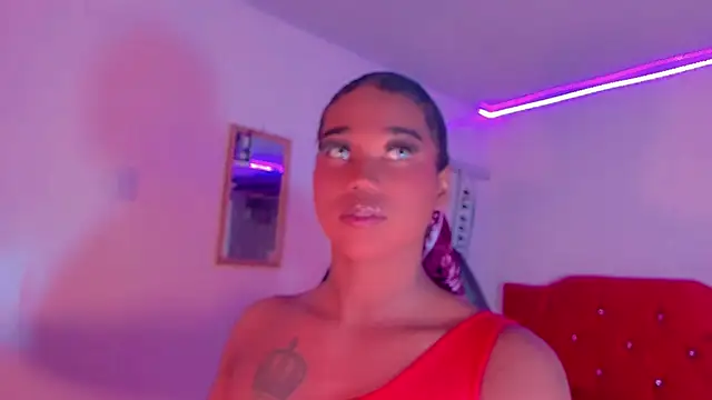 naomy  xx online show from 03/15/25, 08:37