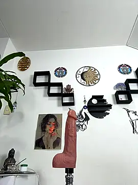 Snapshot of jamilaross chatting on 10/26/25, 09:21 jamilaross online show from 10/26/25, 09:21