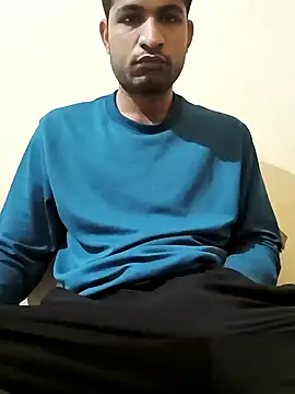 Snapshot of cuckhair chatting on 12/28/24, 03:15 cuckhair online show from 12/28/24, 03:15