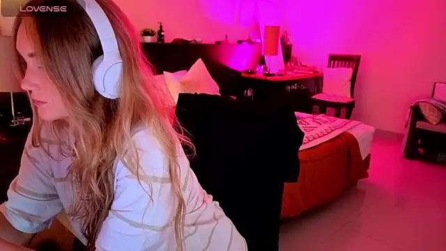 PrincessVS online show from 09/21/25, 06:26